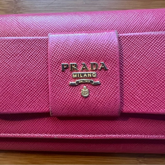 Prada Milano Pink Long Snap Wallet - Picture 4 of 14